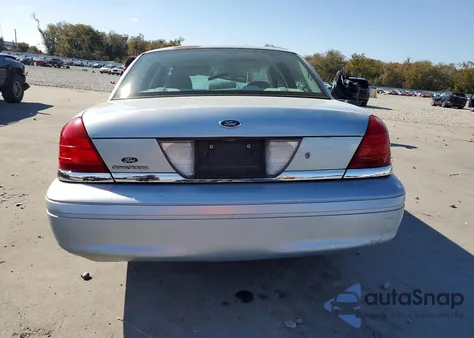 2004 Ford Crown Victoria z USA, uszkodzony, nr VIN 2FAFP73W84X164513
